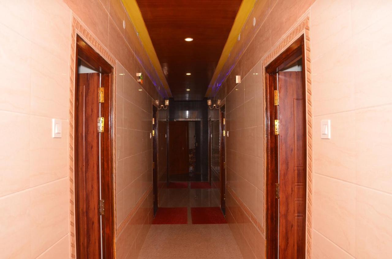 Hotel Panchavarnaa Rāmeswaram Buitenkant foto