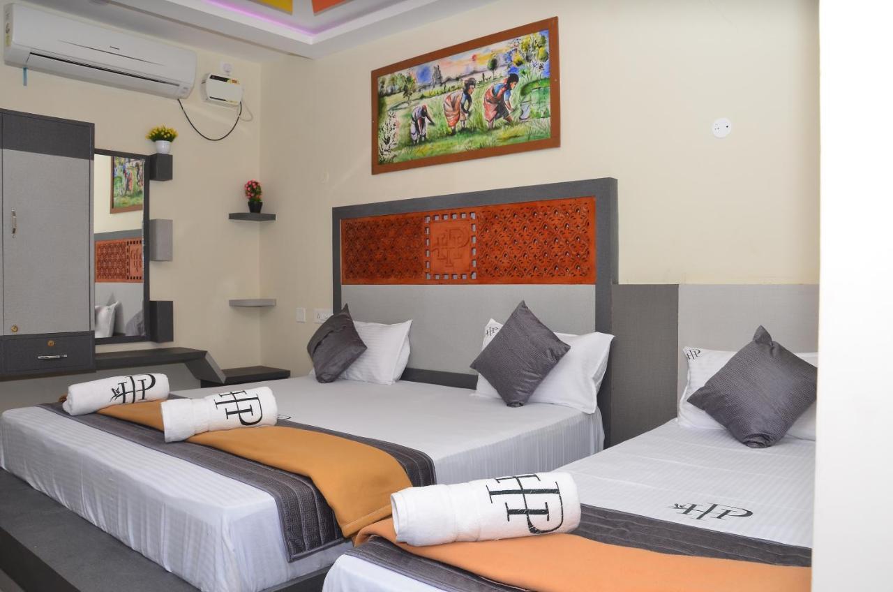 Hotel Panchavarnaa Rāmeswaram Buitenkant foto