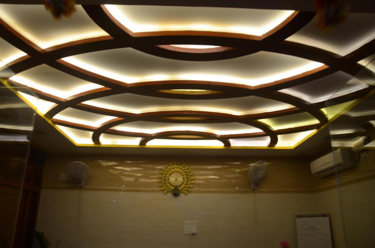 Hotel Panchavarnaa Rāmeswaram Buitenkant foto